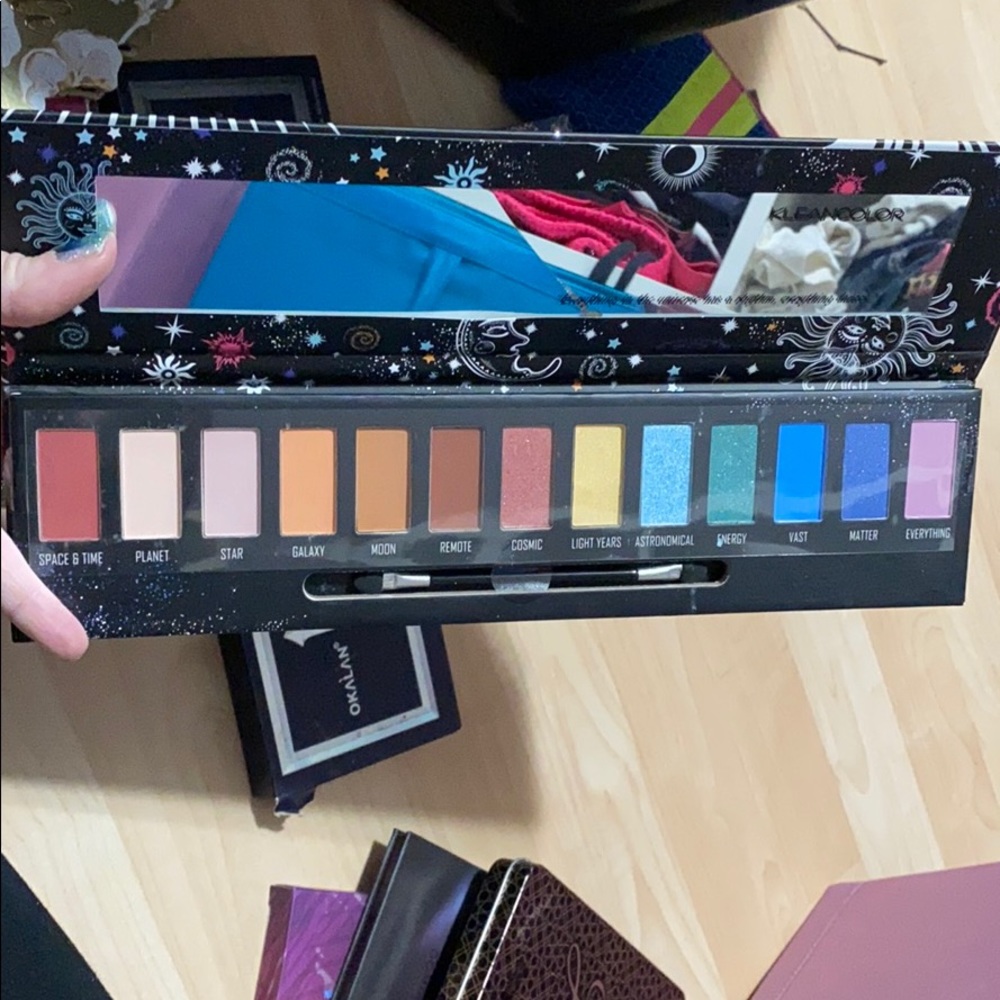 Kleancolor MY WHOLE UNIVERSE  pallet!